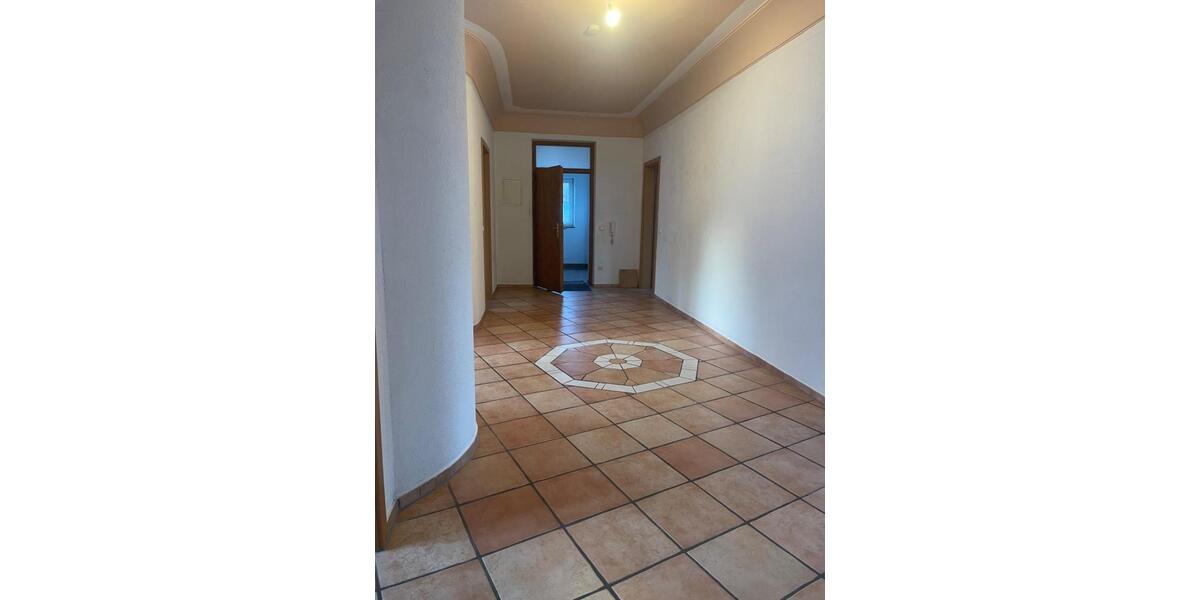 Etagenwohnung Blaubeuren - 3.5 Zimmer, 123 m&sup2;, 1.340&euro; | Angebot:25309304