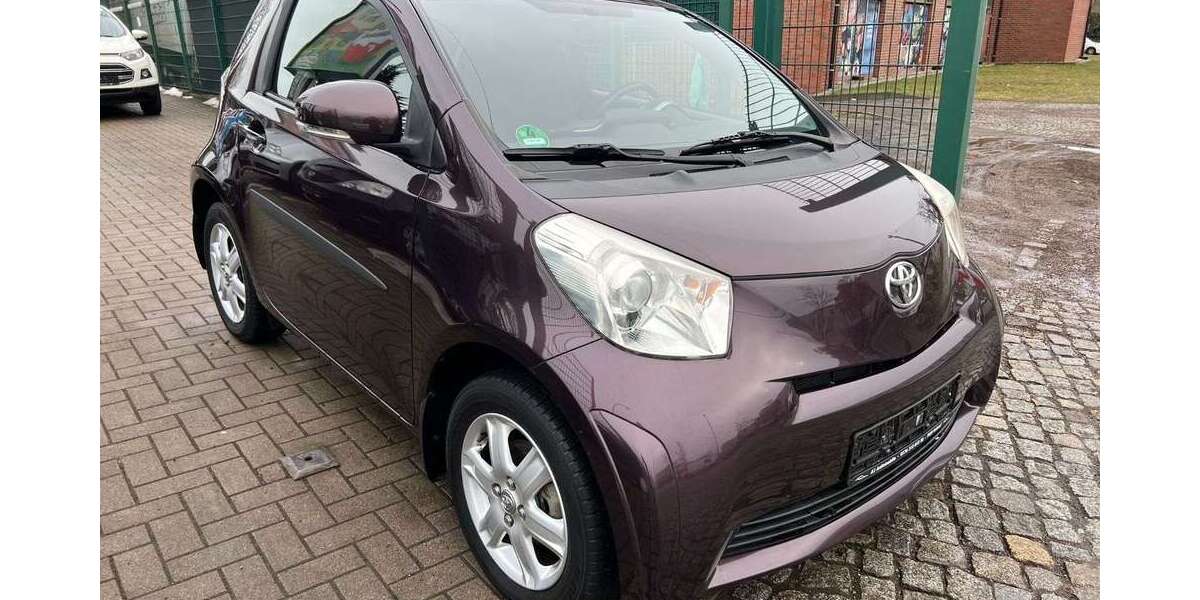 Toyota iQ 110.000 km 4.190 &euro; Berlin 13086