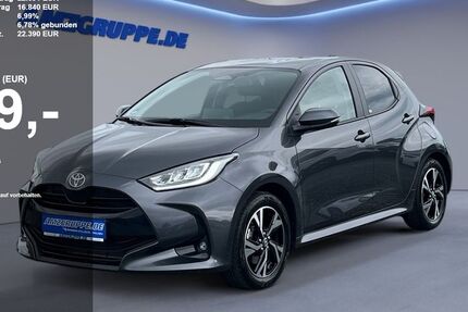 Toyota Yaris 8.672 km 22.390 &euro; Stollberg 09366