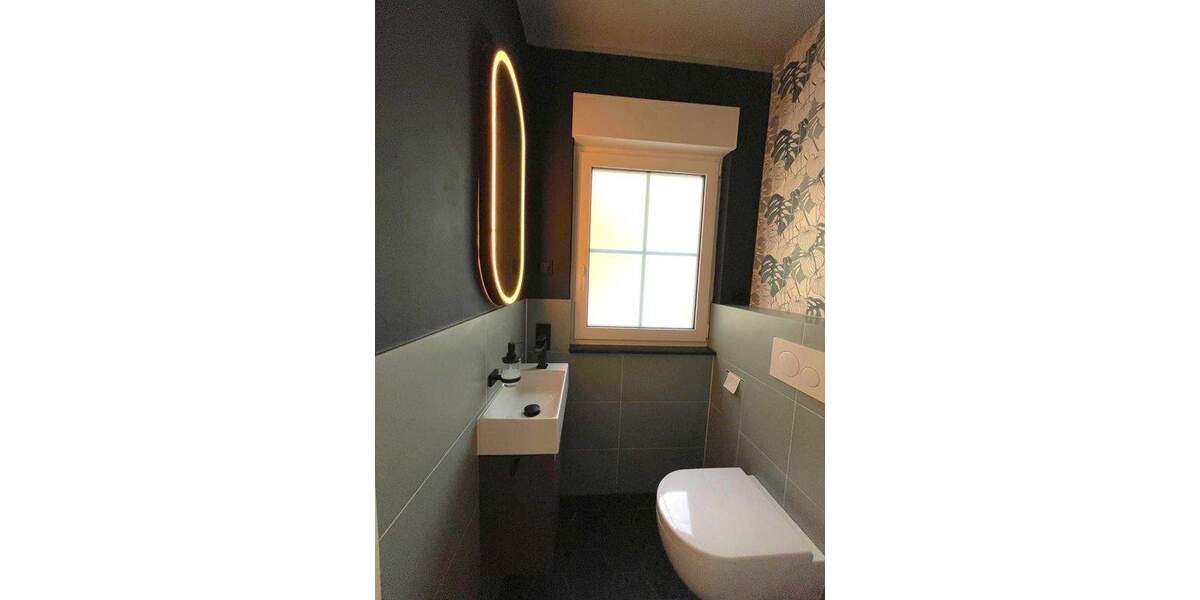 Modernisierte Doppelhaushälfte in Essen Heisingen! 6 zimmer