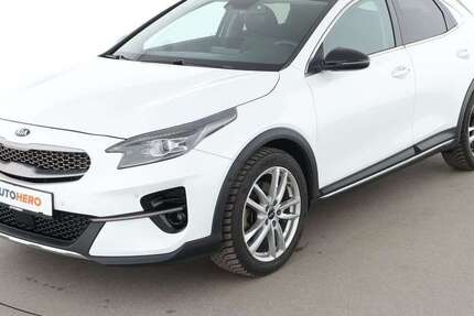 Kia XCeed 54.696 km 15.590 &euro; Stuttgart 70195