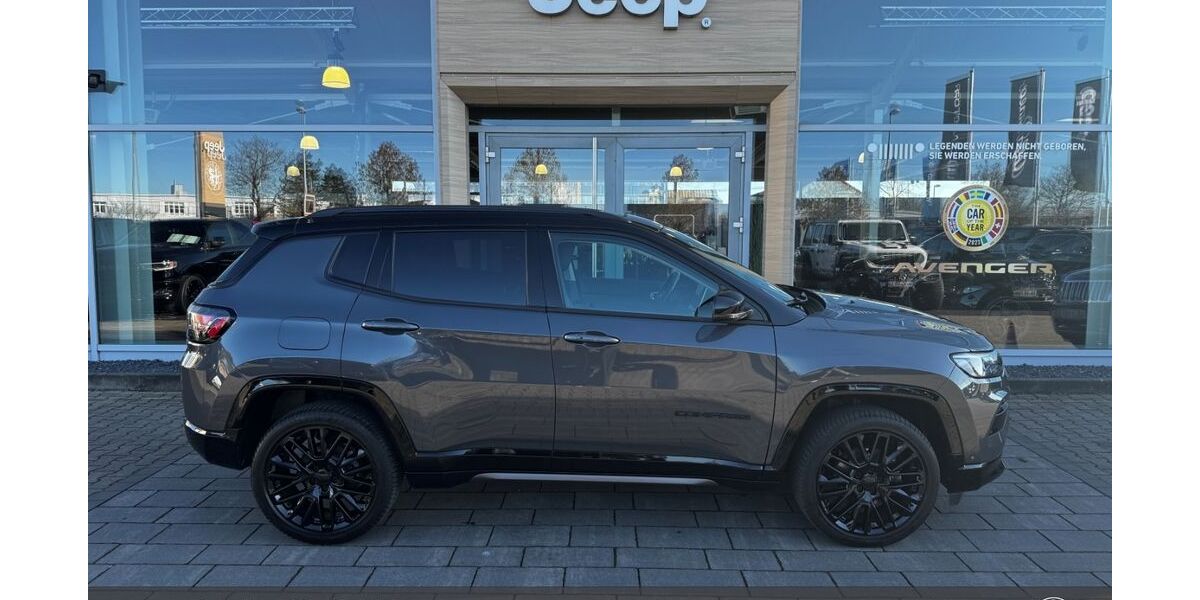 Jeep Compass 31.450 km 28.690 &euro; Aschaffenburg 63741