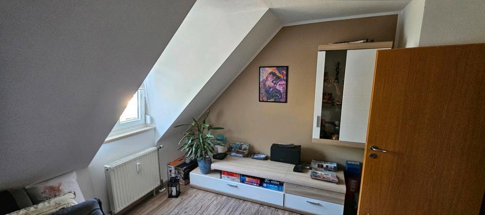 Dachgeschoßwohnung Saal an der Donau - 2 Zimmer, 68 m&sup2;, 250.000&euro; | Angebot:27291347