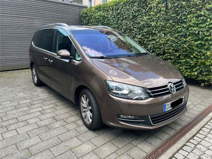 VW Sharan 328.000 km 6.300 € Dresden 01309
