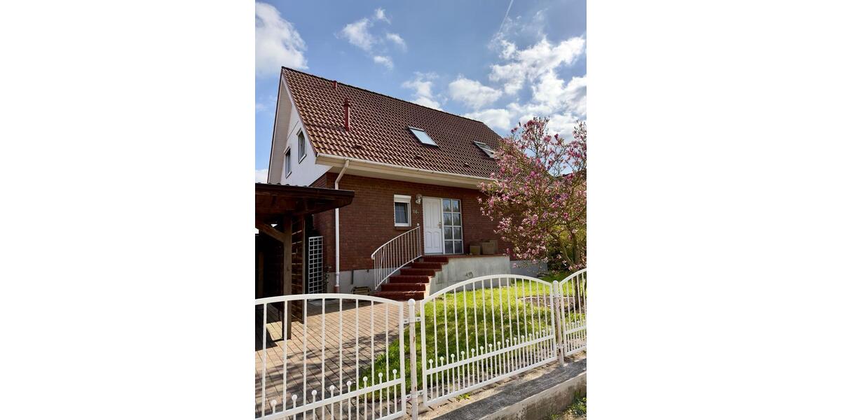 Einfamilienhaus Seelow - 6 Zimmer, 155 m&sup2;, 385.000&euro; | Angebot:27104388
