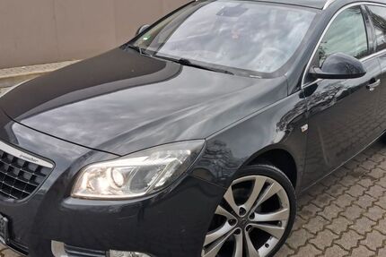 Opel Insignia 155.000 km 5.300 &euro; Bernburg / Saale 06406