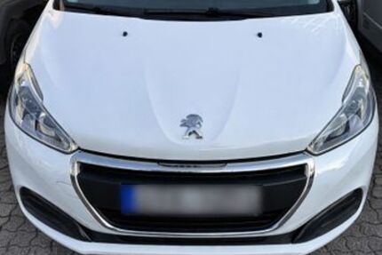 Peugeot 208 70.100 km 6.199 &euro; Gilching 82205