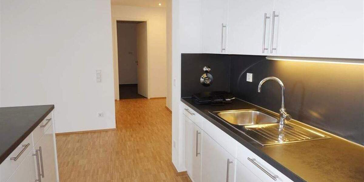 Etagenwohnung Mönchengladbach Stadtmitte - 4 Zimmer, 129 m&sup2;, 1.613&euro; | Angebot:24623557