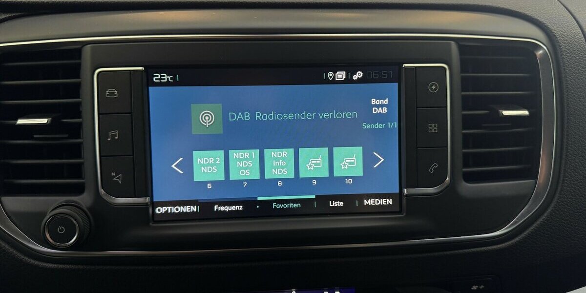 Citroen Spacetourer 136 Business Lounge M Elektro 50 kWh 43.700 km 25.620 &euro; Lich 35423