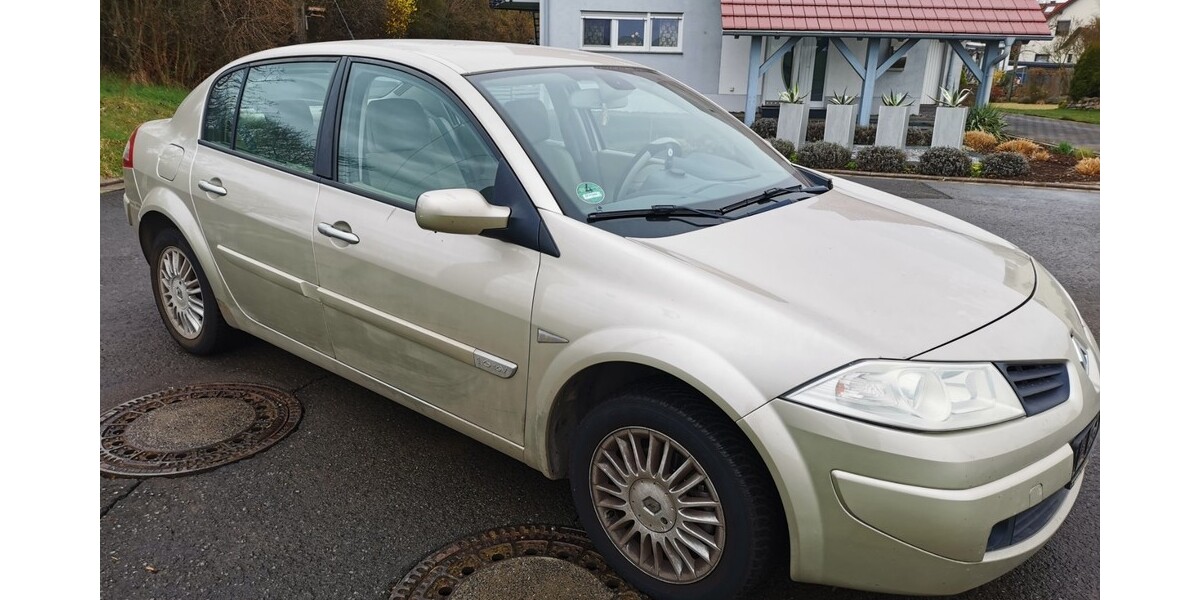 Renault Megane 116.433 km 3.000 &euro; Erfurt 99084