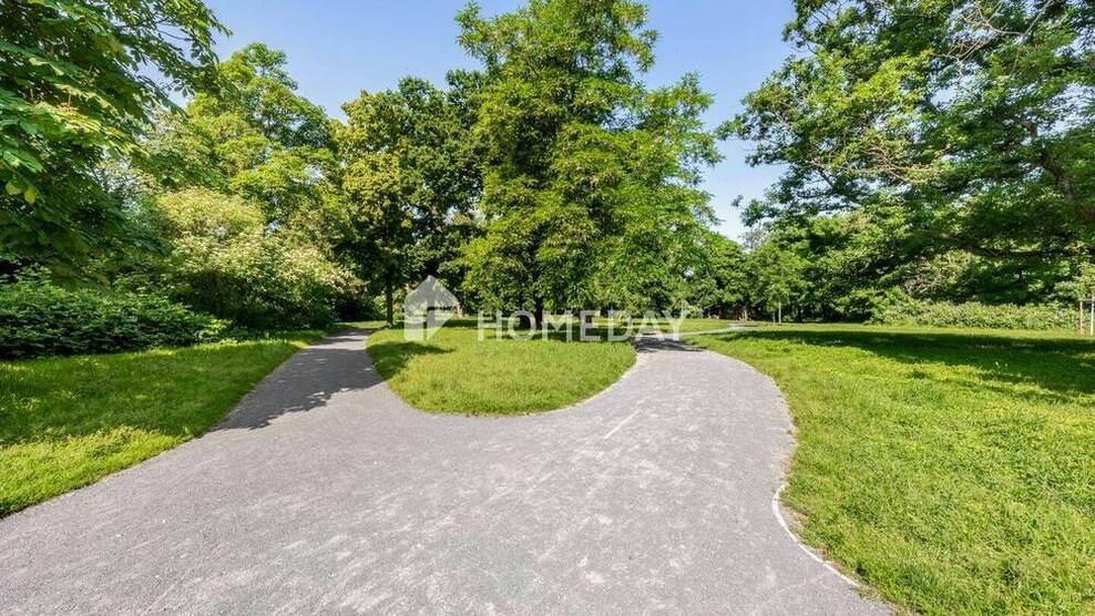 64,83 m² Wohnkomfort in Jugendstilhaus mit Loggia in begehrter Lage von Leipzig-Stötteritz