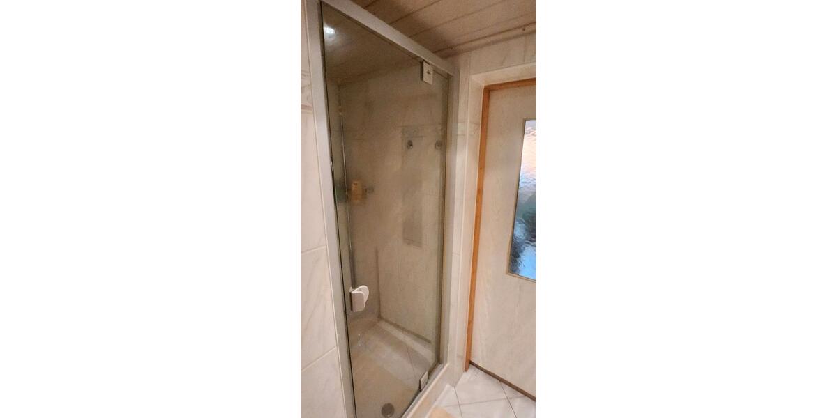 Doppelhaushälfte Neuhaus am Rennweg - 8 Zimmer, 140 m&sup2;, 75.000&euro; | Angebot:25873708