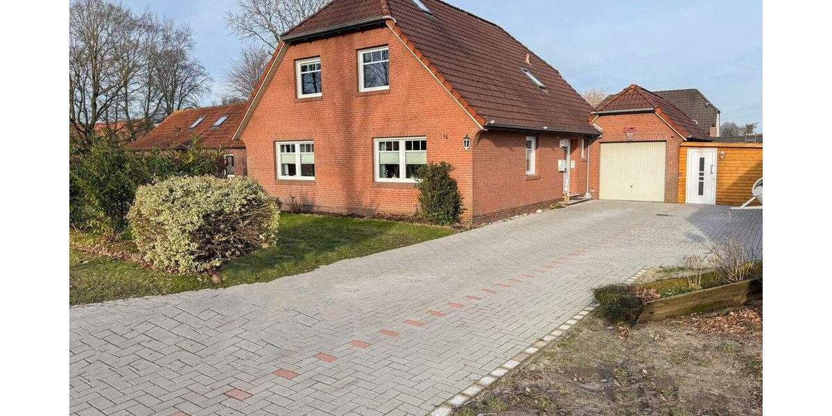 Geräumiges Ein-Zweifamilienhaus im Zentrum von Großheide 6 zimmer