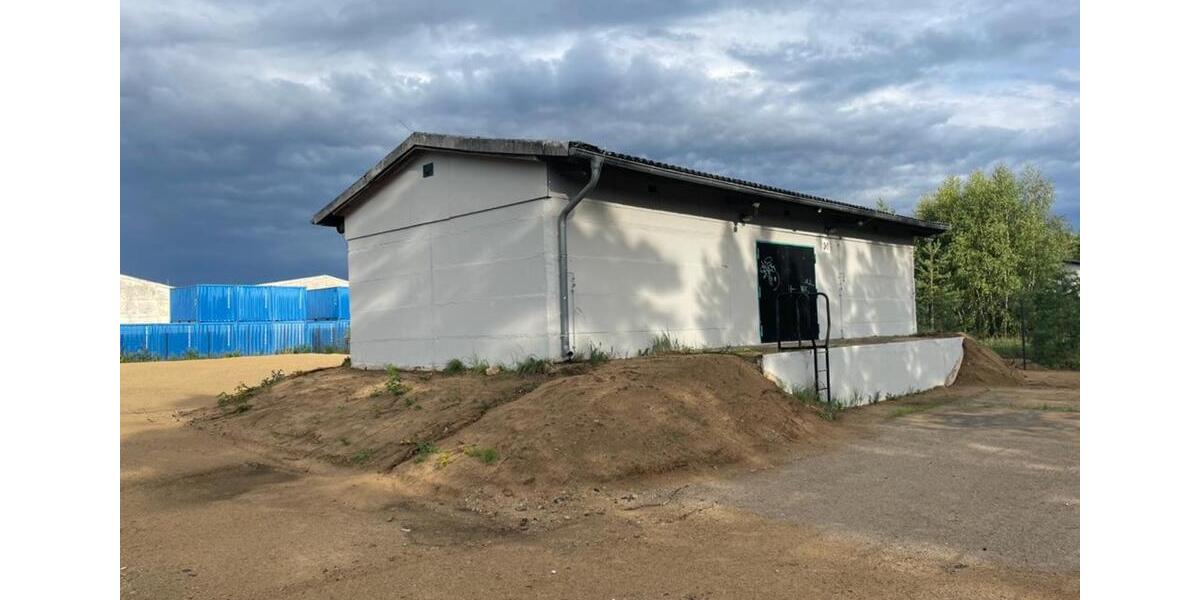 Lagerhalle u. Außenflächen zu vermieten ab Januar 2026 zimmer