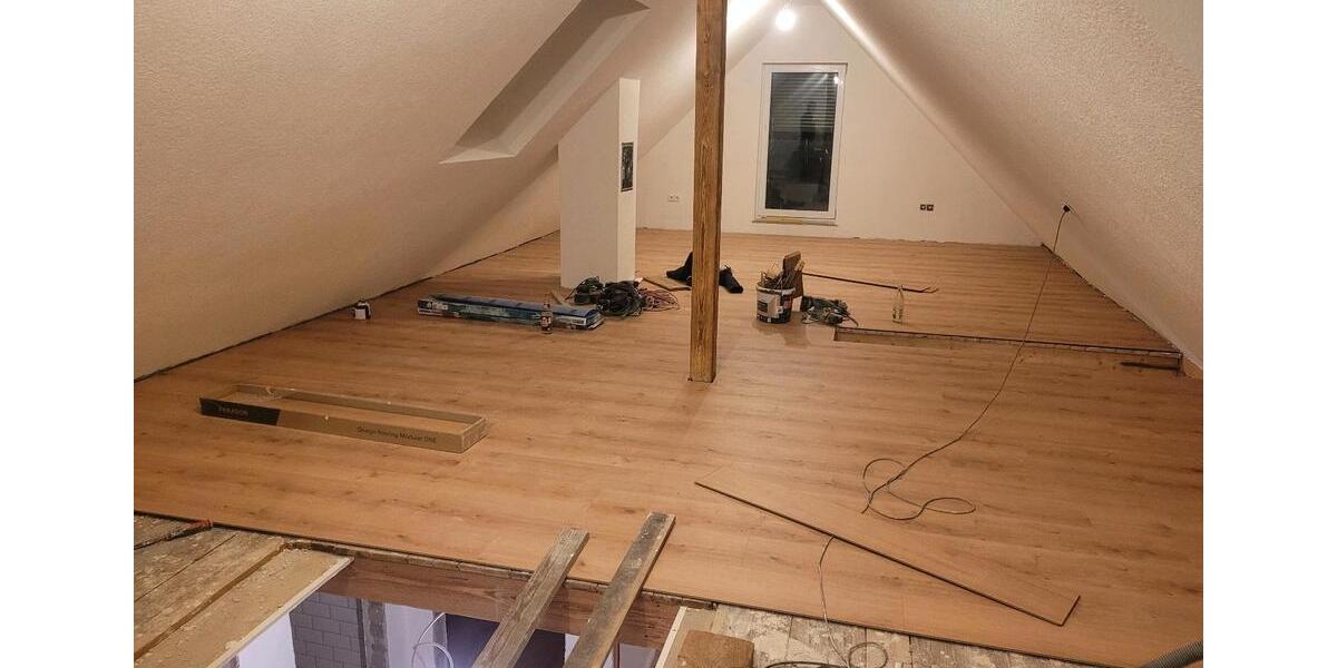 Lichtdurchflutete Wohnung zu vermieten 4 zimmer