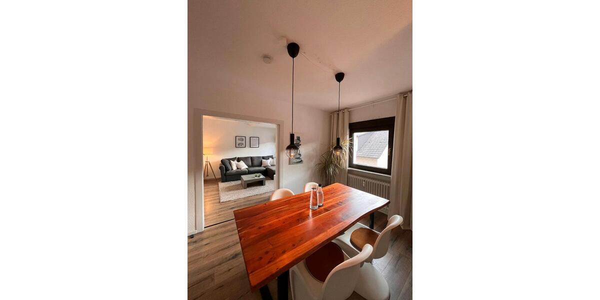 Dachgeschoßwohnung Schriesheim - 4 Zimmer, 86 m&sup2;, 1.100&euro; | Angebot:26286468