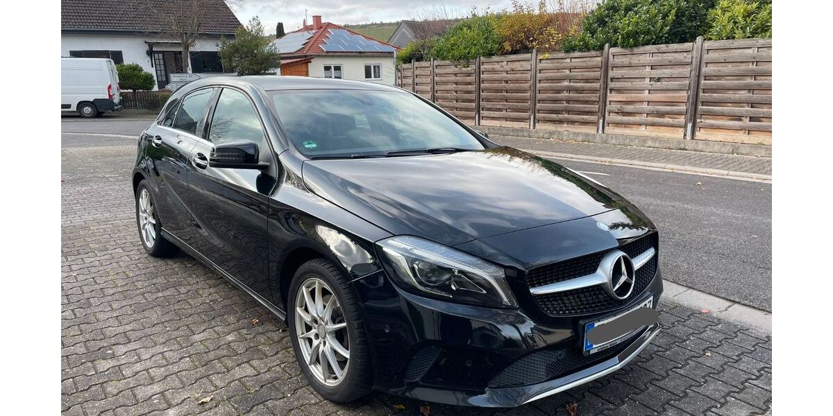 Mercedes-Benz A 180 76.000 km 15.900 &euro; Nierstein 55283