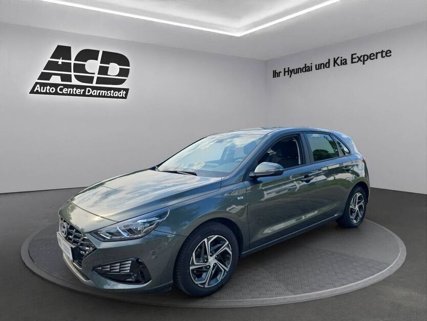 i30