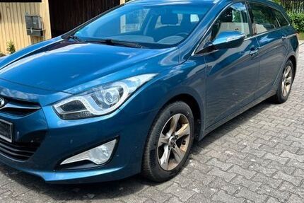 Hyundai i40 394.253 km 3.750 &euro; Berlin 13353