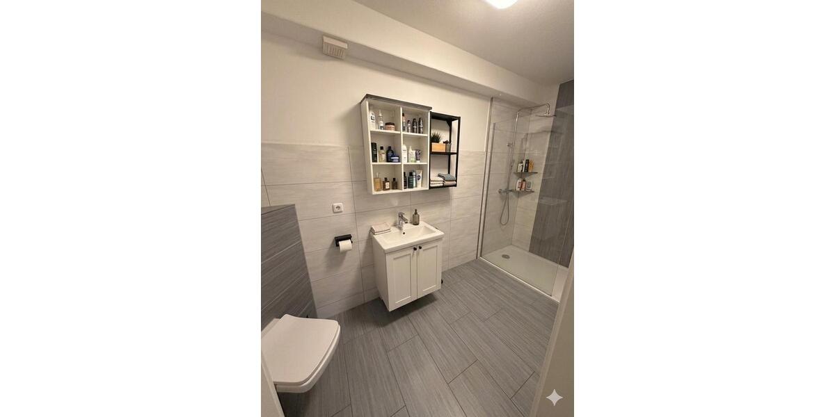 Dachgeschoßwohnung Schleiz - 3 Zimmer, 95 m&sup2;, 700&euro; | Angebot:26539583