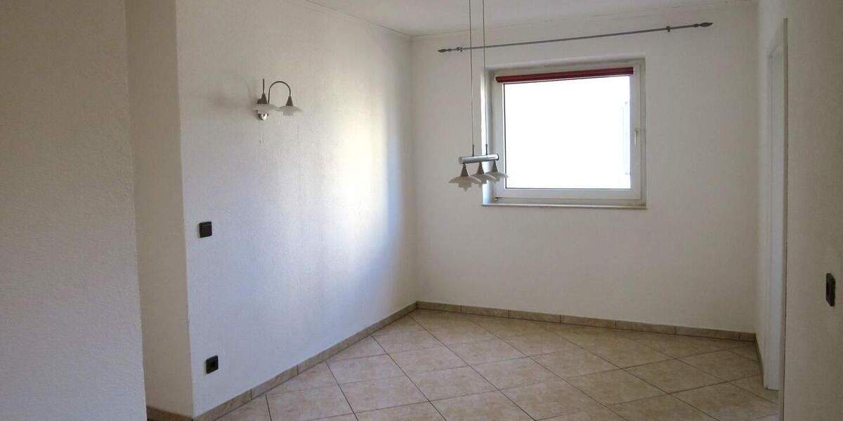 Etagenwohnung Kaiserslautern Innenstadt - 4 Zimmer, 114 m&sup2;, 1.180&euro; | Angebot:25391716