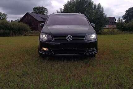 VW Sharan 238.204 km 9.500 € Sonnefeld 96242