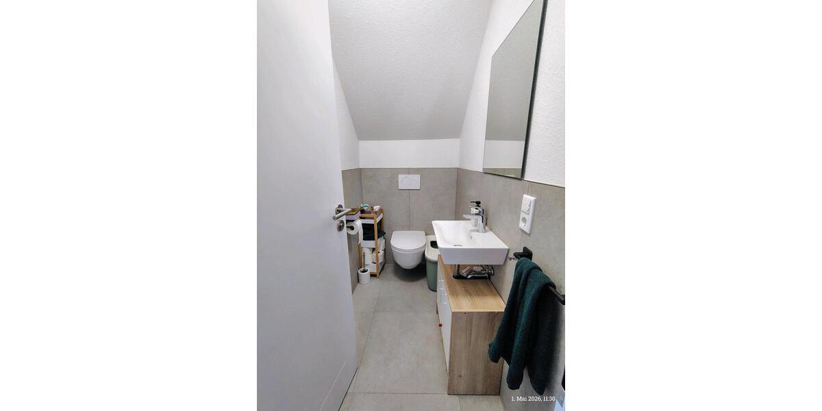 Dachgeschoßwohnung Hatten - 3 Zimmer, 82 m&sup2;, 990&euro; | Angebot:26395951