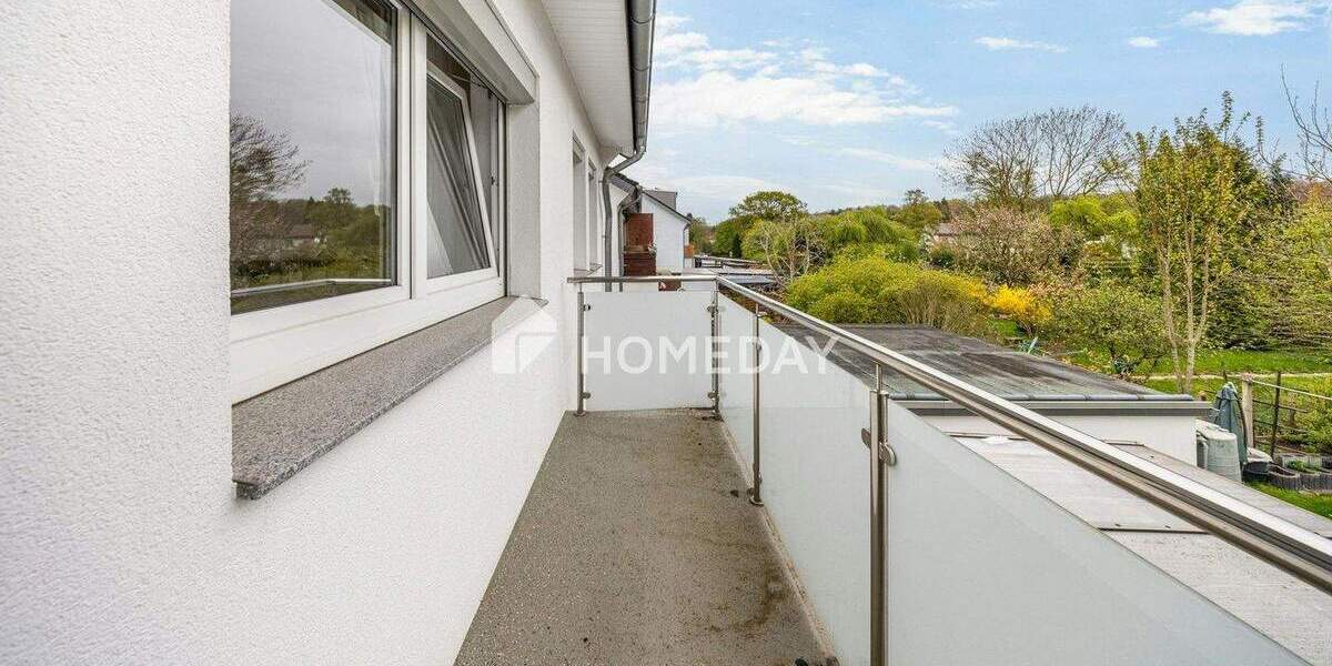 Modernisiertes Einfamilienhaus mit flexibler Aufteilung, viel Platz und großem Garten 7 zimmer