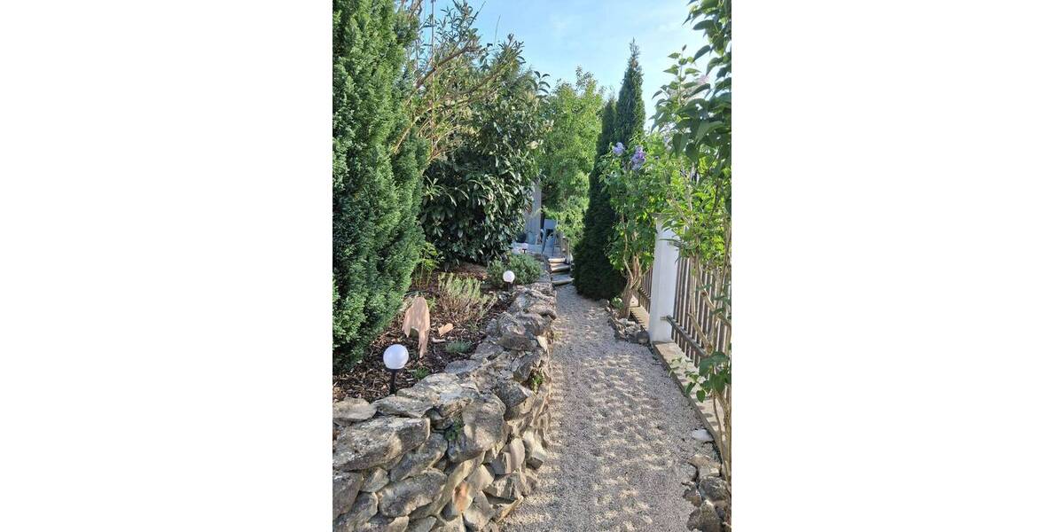 Bungalow Altdorf bei Nürnberg Röthenbach - 6 Zimmer, 159 m&sup2;, 458.000&euro; | Angebot:26171464