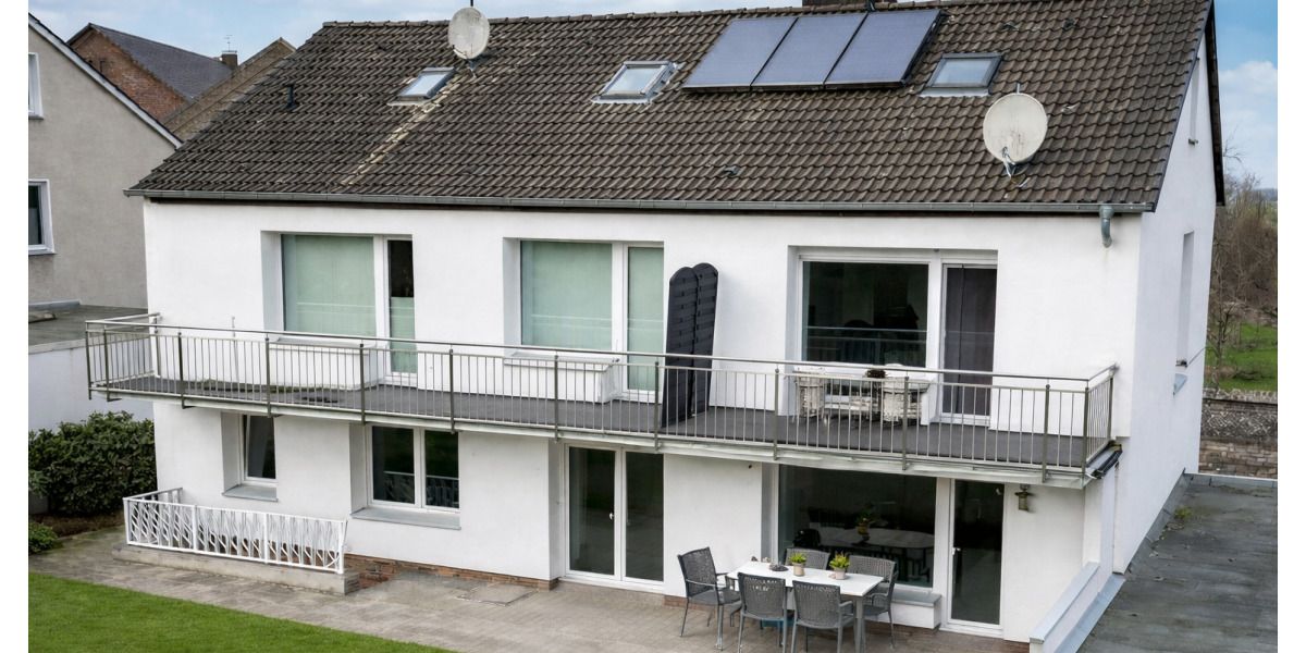 Dachgeschosswohnung im Grünen - 2,5 Zimmer mit Weitsicht 2 zimmer