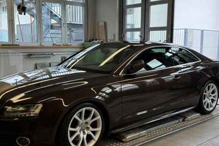 Audi A5 330.000 km 8.200 &euro; Singen 78224