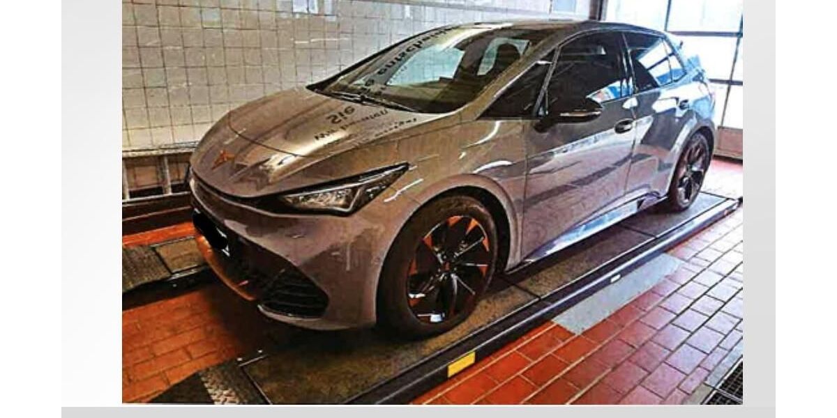 Cupra Born 17.157 km 27.950 &euro; Dessau-Roßlau 06842