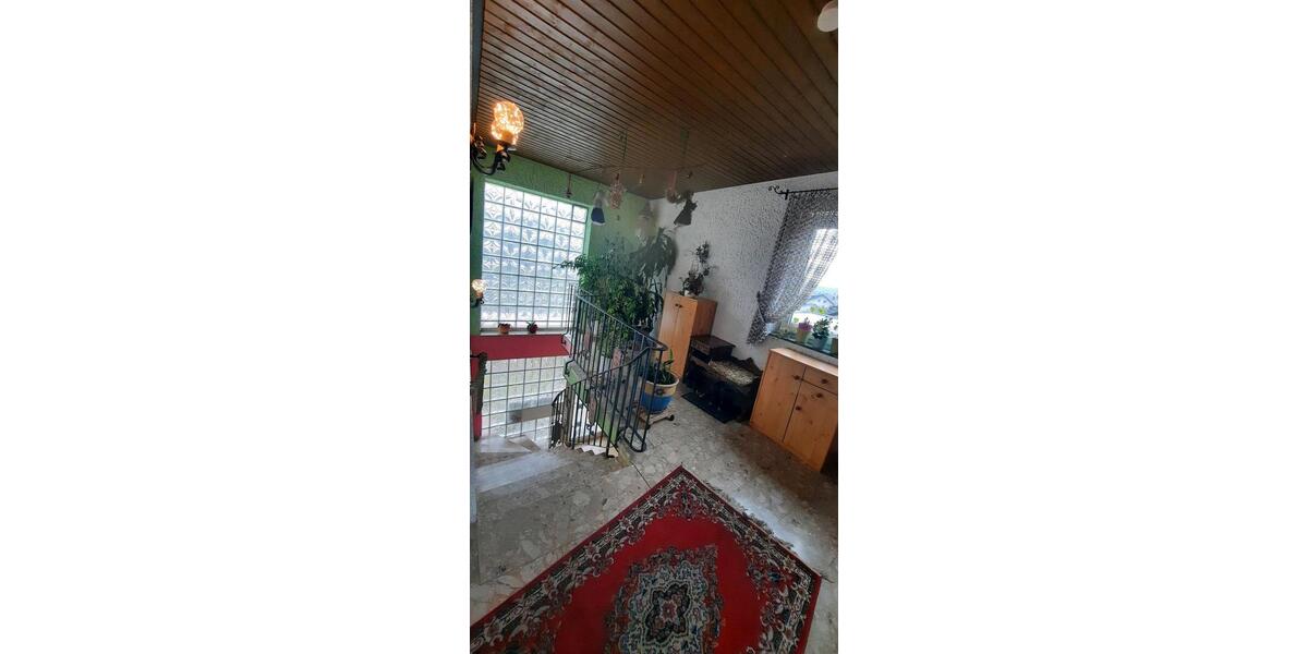 Doppelhaushälfte Gersfeld (Rhön) - 8 Zimmer, 224 m&sup2;, 249.000&euro; | Angebot:26798372