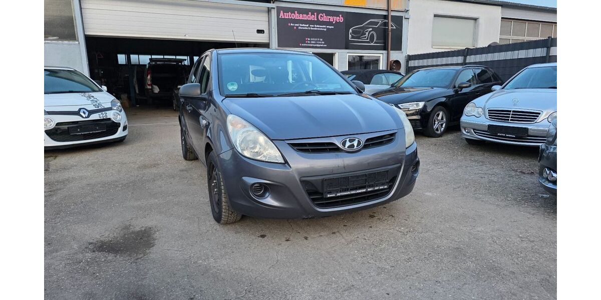 Hyundai i20 190.000 km 2.999 &euro; geldern 47608