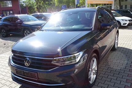 VW Tiguan 84.611 km 25.900 &euro; Berlin 12359
