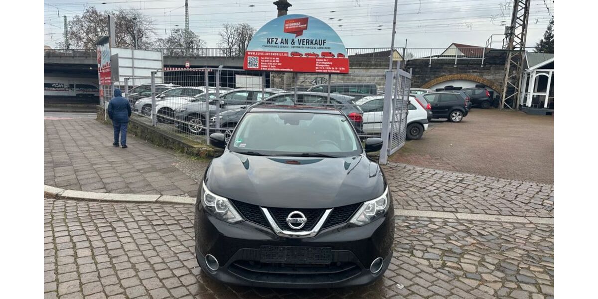 Nissan Qashqai 153.525 km 9.900 &euro; Magdeburg 39124