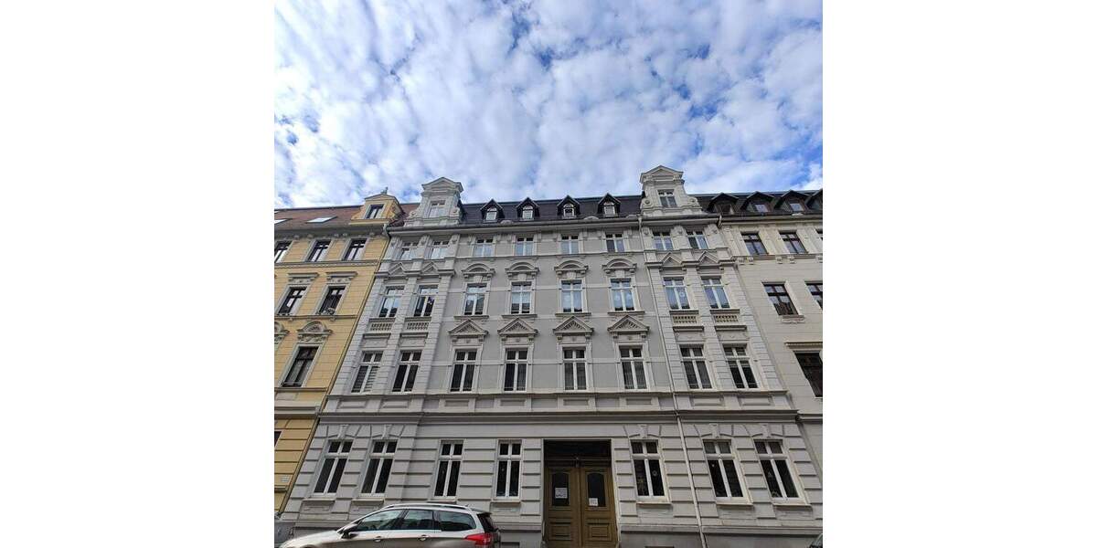 Gemütliche 3-RWE mit Balkon und Aufzug im Stadtzentrum! 3 zimmer