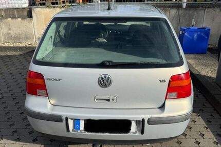 VW Golf