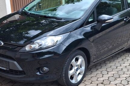 Ford Fiesta 152.000 km 2.490 &euro; Rednitzhembach 91126
