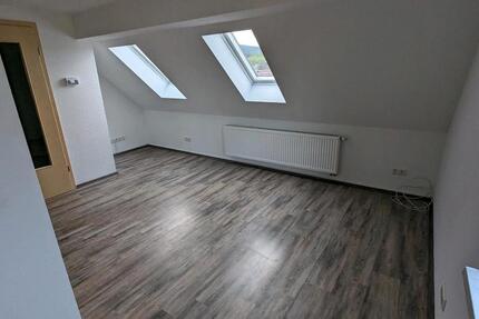Wohnung zu vermieten Crawinkel 2 Raum Dachgeschoss