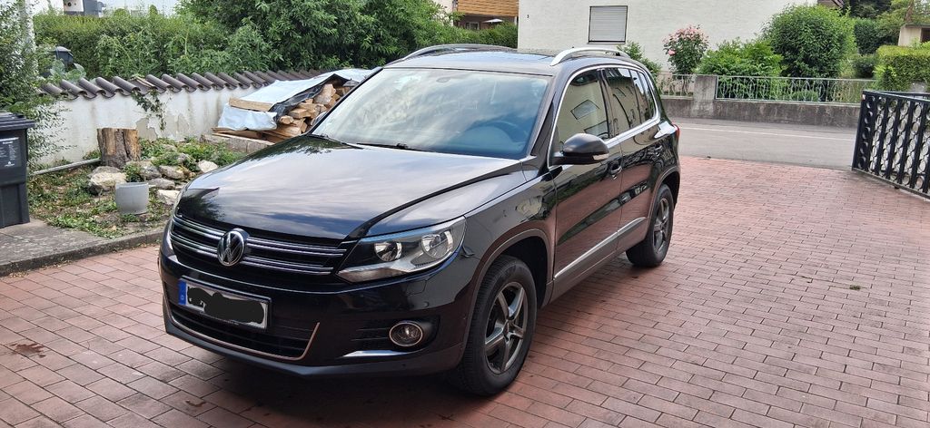 VW Tiguan 250.150 km 8.400 &euro; Langenau 89129