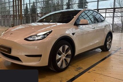 Tesla Model Y 39.862 km 33.200 &euro; Hanau 63457