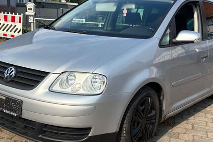 VW Touran 259.071 km 1.150 &euro; Göttingen 37079