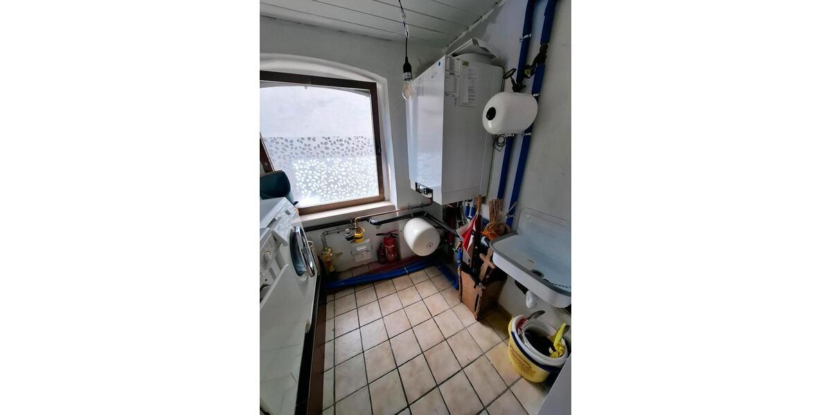 Einfamilienhaus Ochtendung - 6 Zimmer, 133 m&sup2;, 200.000&euro; | Angebot:24611703