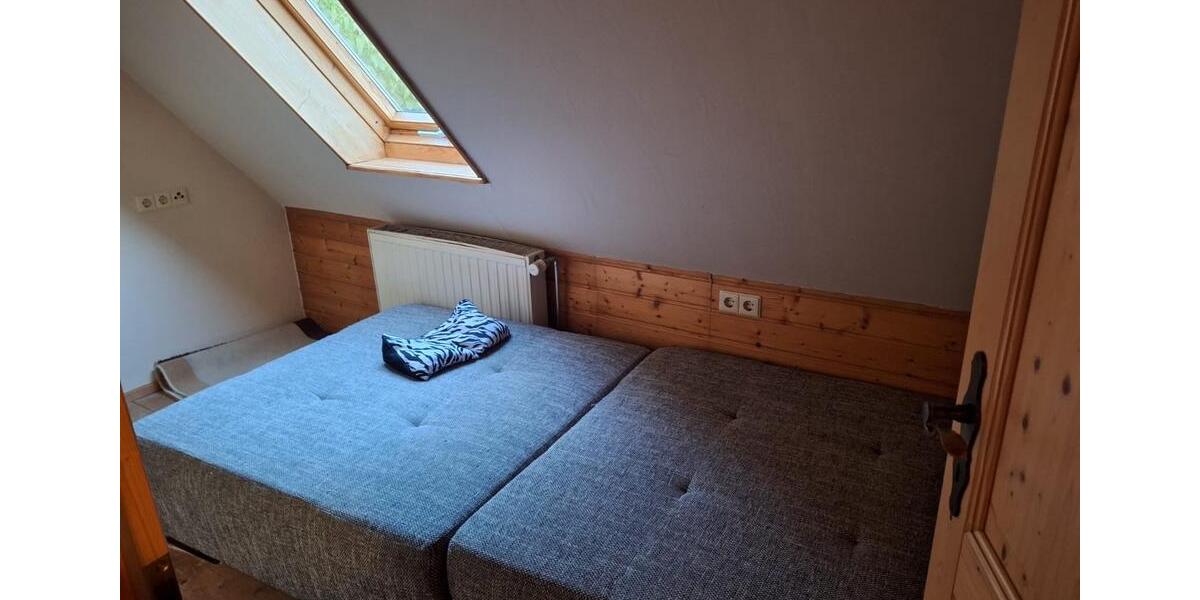 Dachgeschoßwohnung Westheim - 2.5 Zimmer, 60 m&sup2;, 600&euro; | Angebot:26676121