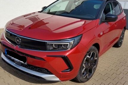 Opel Grandland (X) 40.000 km 21.999 &euro; Leipzig 04328