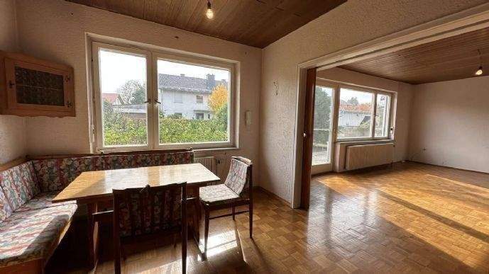 … AIGNER - Gelegenheit: EFH mit großem Grundstück für die ganze Familie ... 5 zimmer