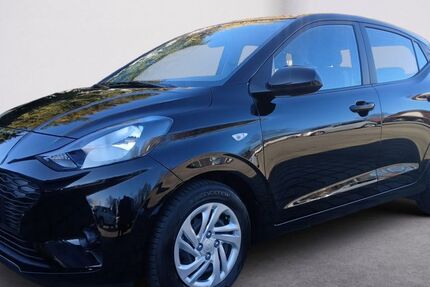 Hyundai i10 9.292 km 16.490 &euro; Vellmar 34246