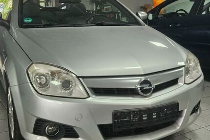 Opel Tigra 123.000 km 3.900 &euro; Limburg an der Lahn 65556