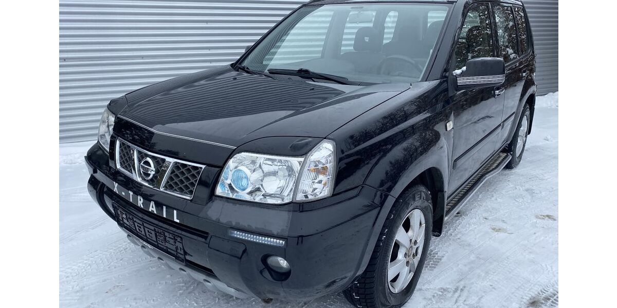 Nissan X-Trail 226.749 km 2.490 &euro; Plauen 08527